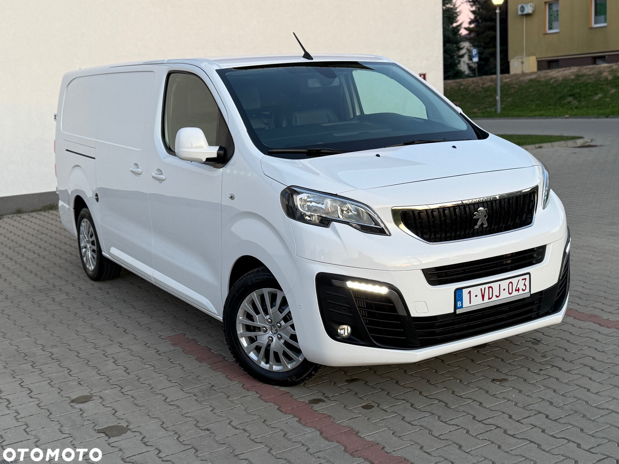 Peugeot EXPERT - 21