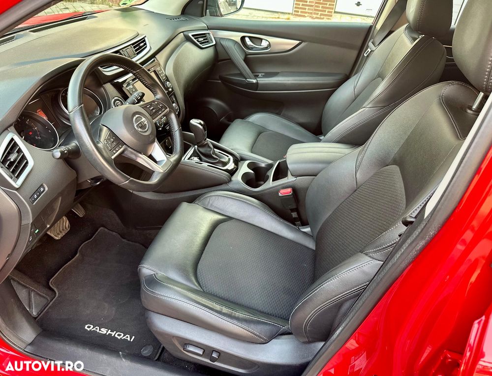 Nissan Qashqai 1.2 DIG-T Start/Stop X-TRONIC Tekna - 10