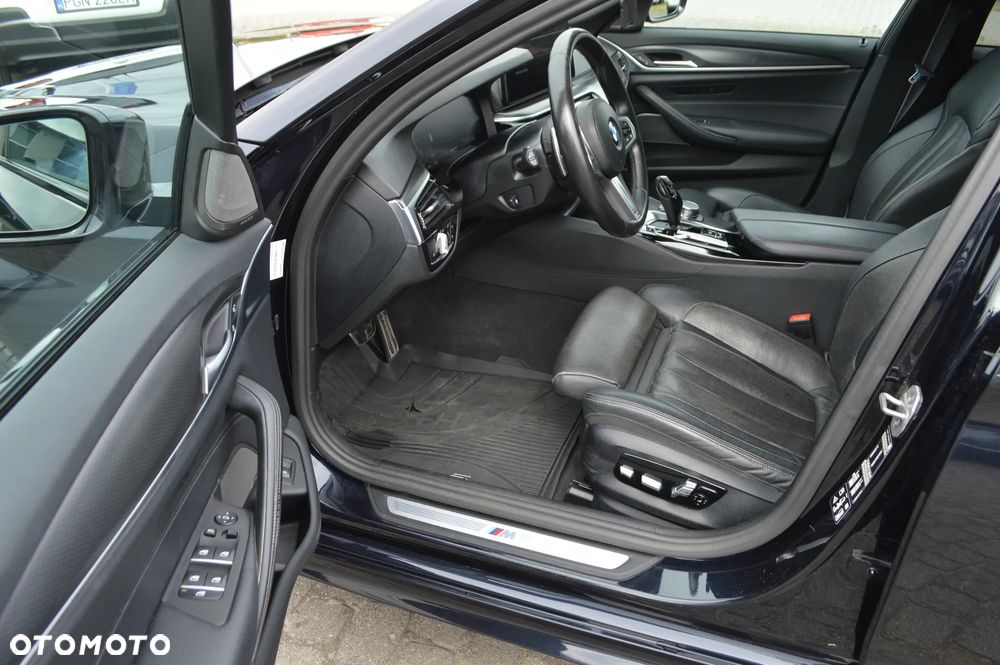 BMW Seria 5 520d MHEV Sport - 10