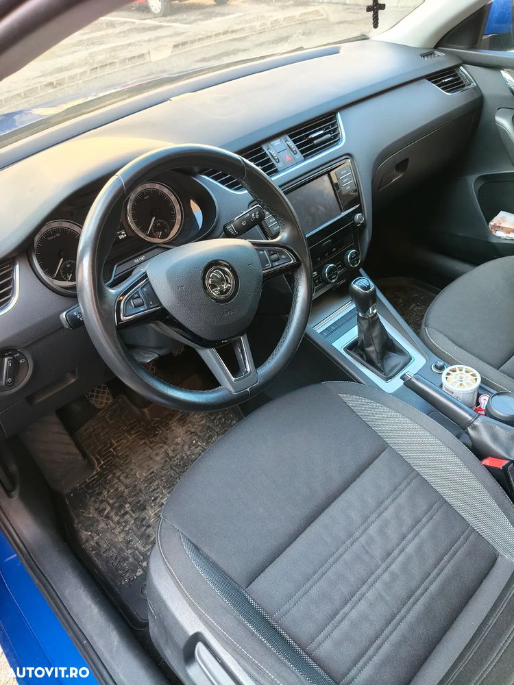 Skoda Octavia 1.6 TDI Active - 5