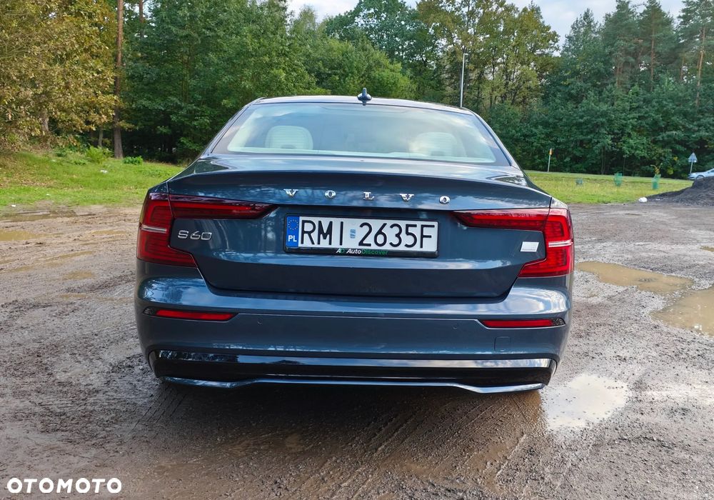 Volvo S60 T8 Recharge AWD Plus Dark - 5