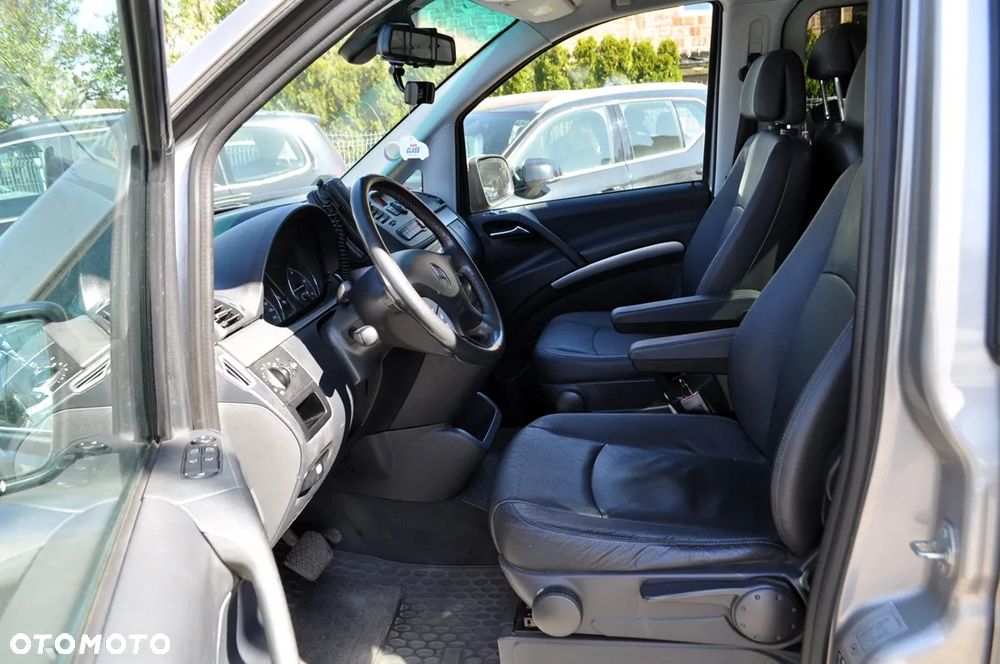 Mercedes-Benz Viano 2.8 CDI Ambiente (d³ugi) - 12