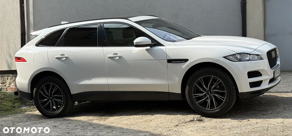 Jaguar F-Pace 2.0 i4P AWD R-Sport - 13