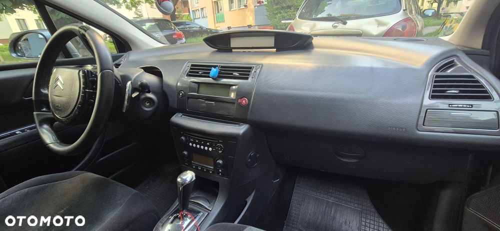 Citroën C4 - 4