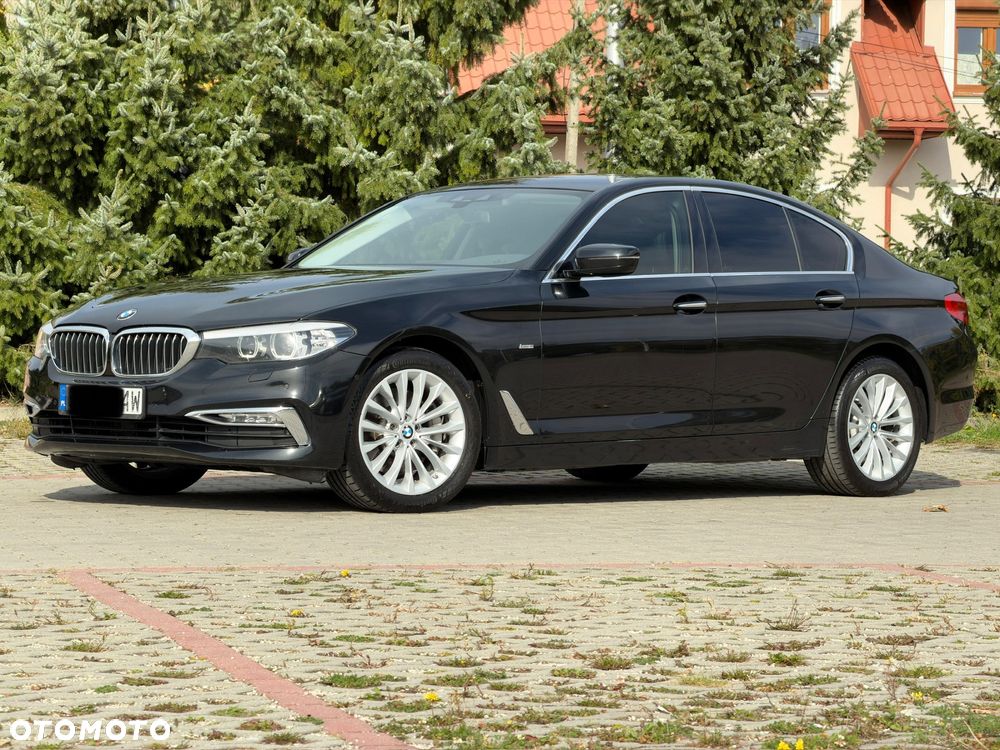 BMW Seria 5 530d xDrive Luxury Line - 9