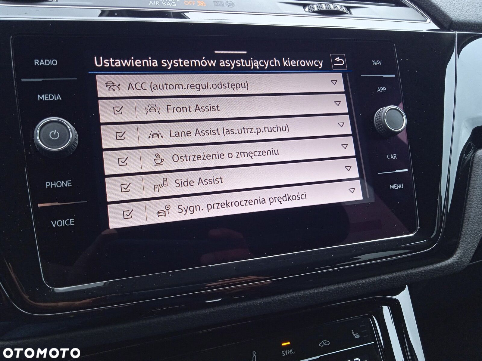 Volkswagen Touran 1.5 TSI EVO Highline DSG - 28