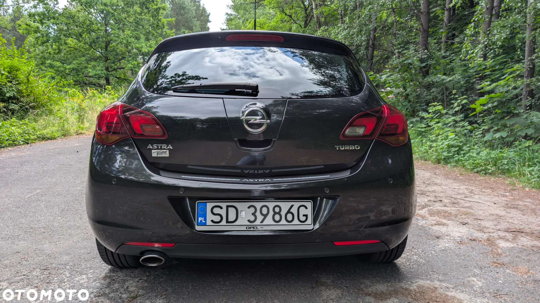 Opel Astra 1.4 Turbo Cosmo - 2