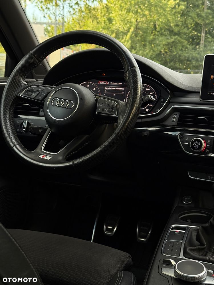 Audi A4 Avant 2.0 TDI - 11