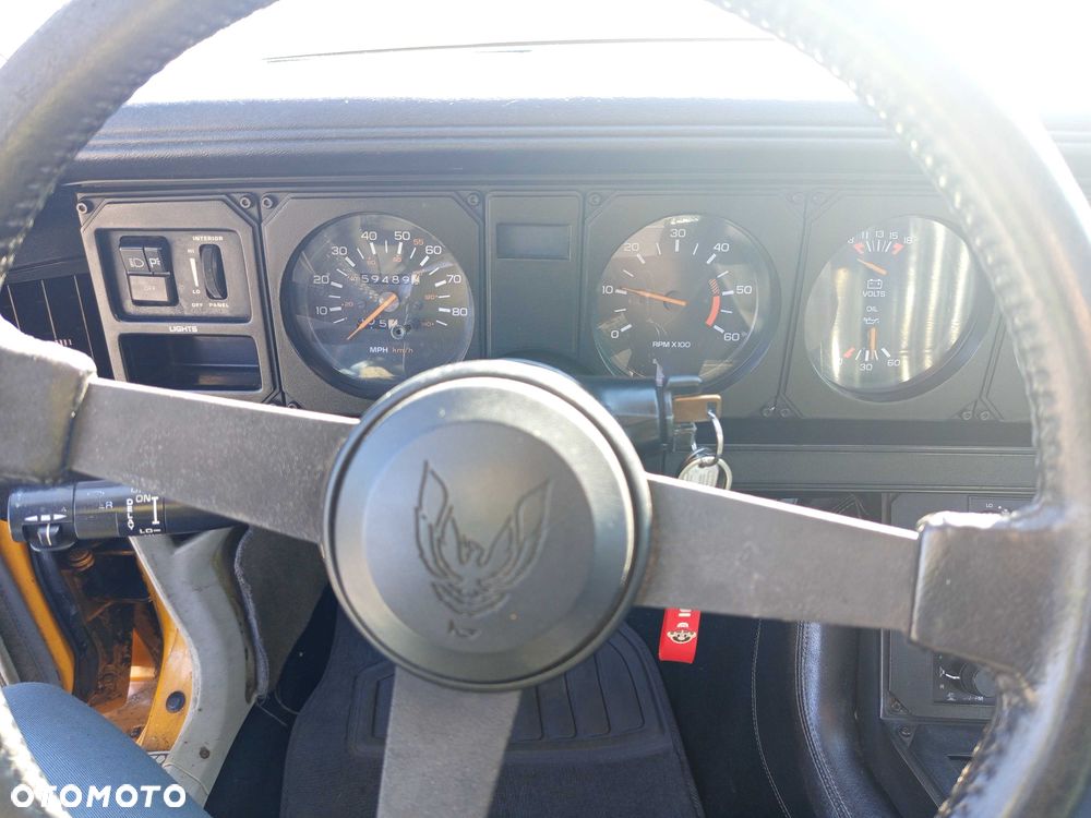 Pontiac Trans Am - 5