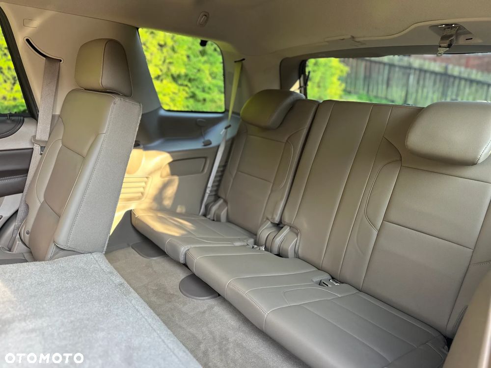 Chevrolet Tahoe - 13
