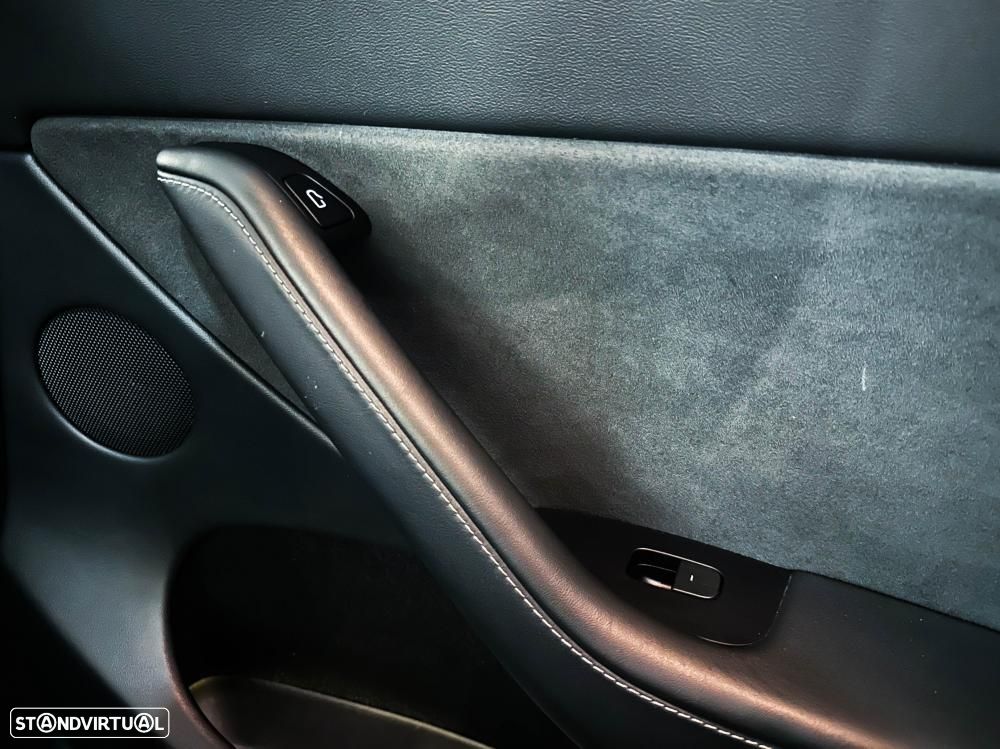 Tesla Model Y Performance Dual Motor AWD - 21