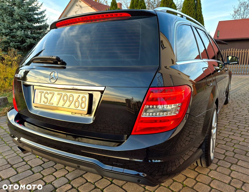 Mercedes-Benz Klasa C 200 T 7G-TRONIC Avantgarde Edition - 16