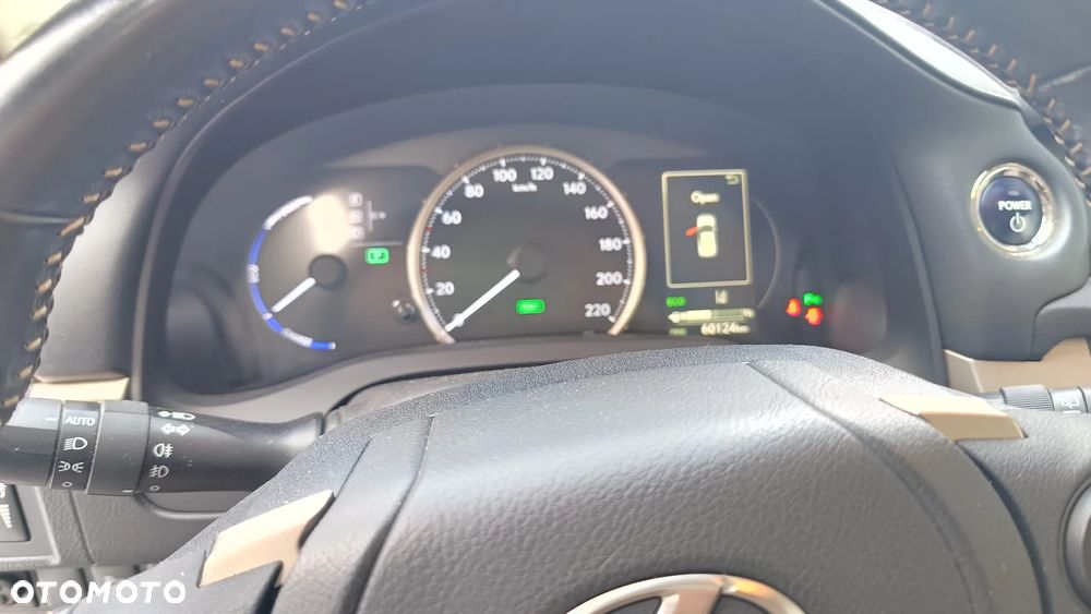 Lexus CT 200h Business Edition - 19