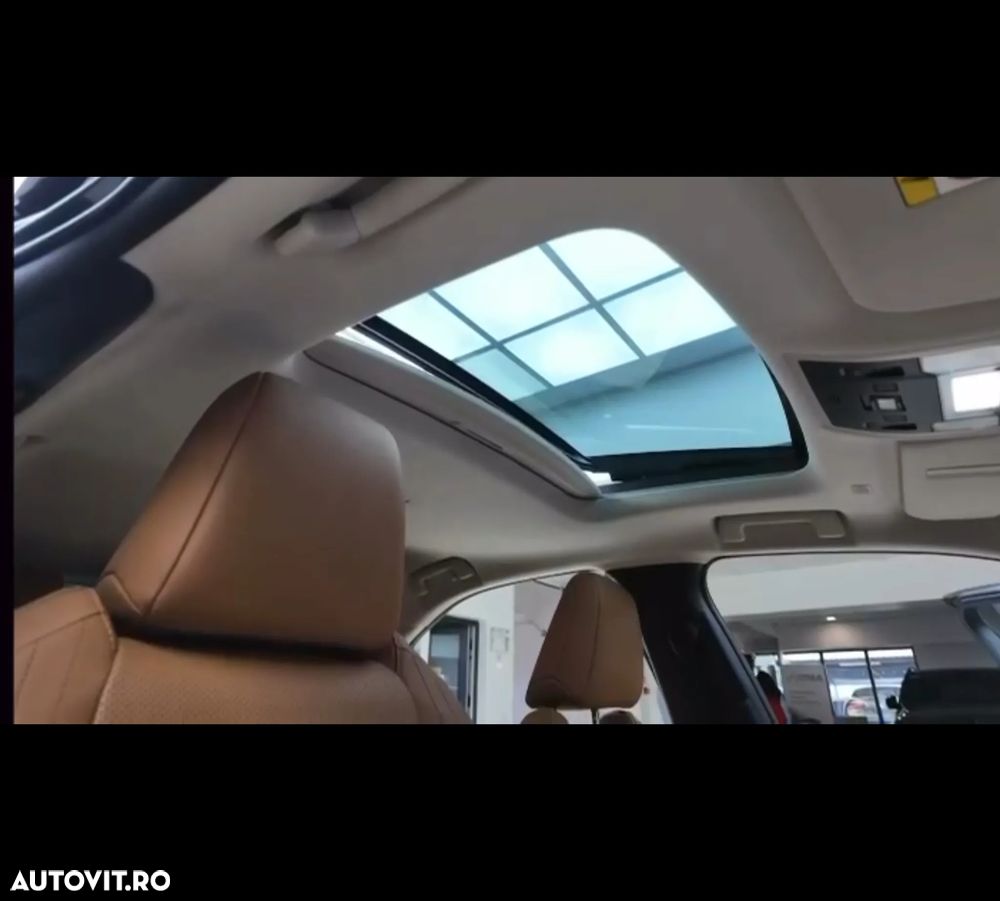 Lexus UX 250h 2.0L HEV 20H- (178 HP) 4X4 CVT Luxury - 13