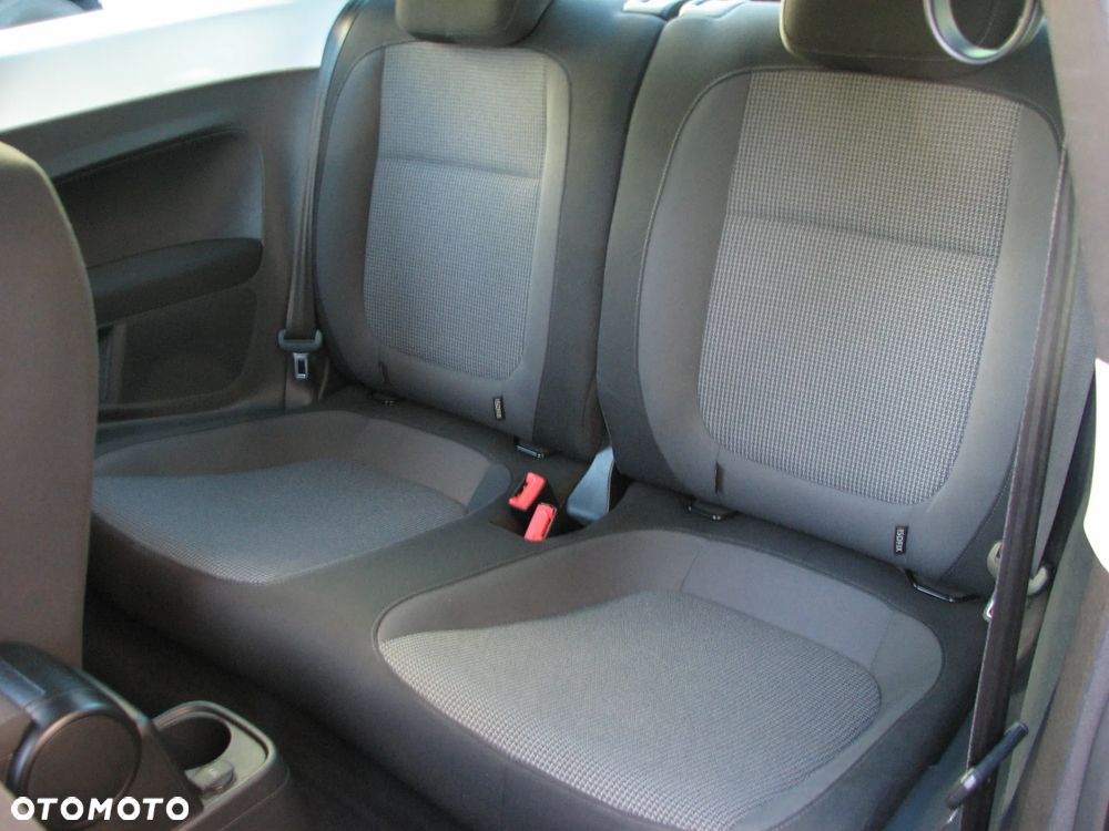 Volkswagen Beetle 1.6 TDI Design - 25