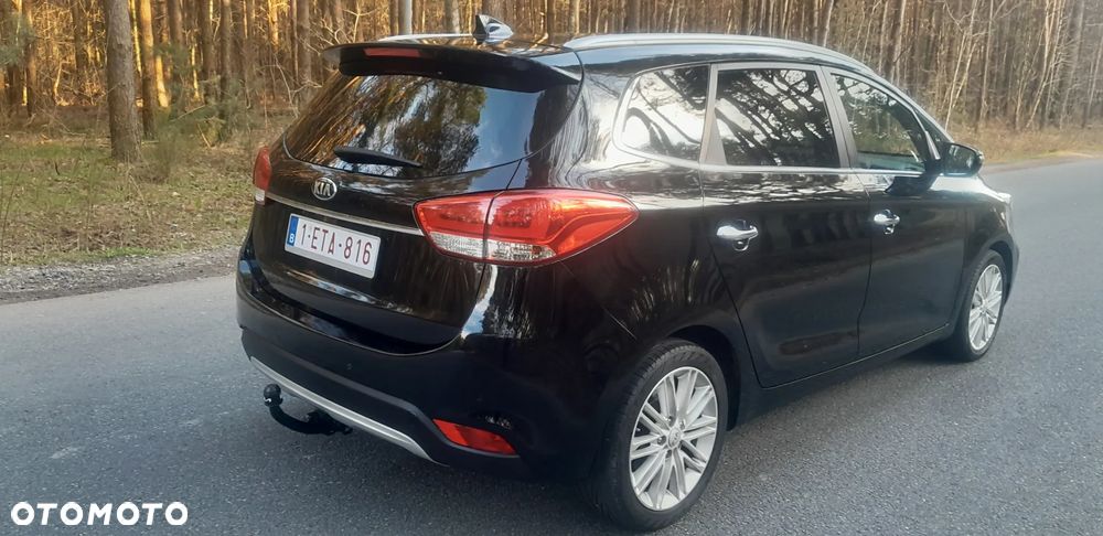 Kia Carens 1.7 CRDi 115 Fifa World Cup Edition - 3
