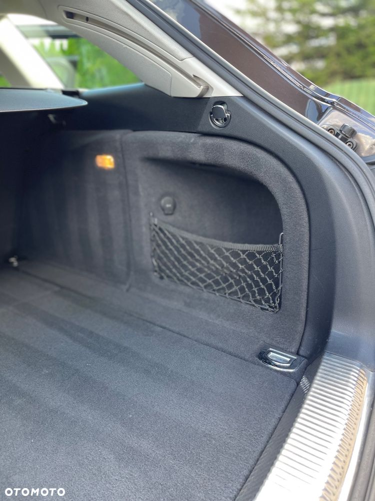 Audi A4 Avant 2.0 TDI Multitronic - 24