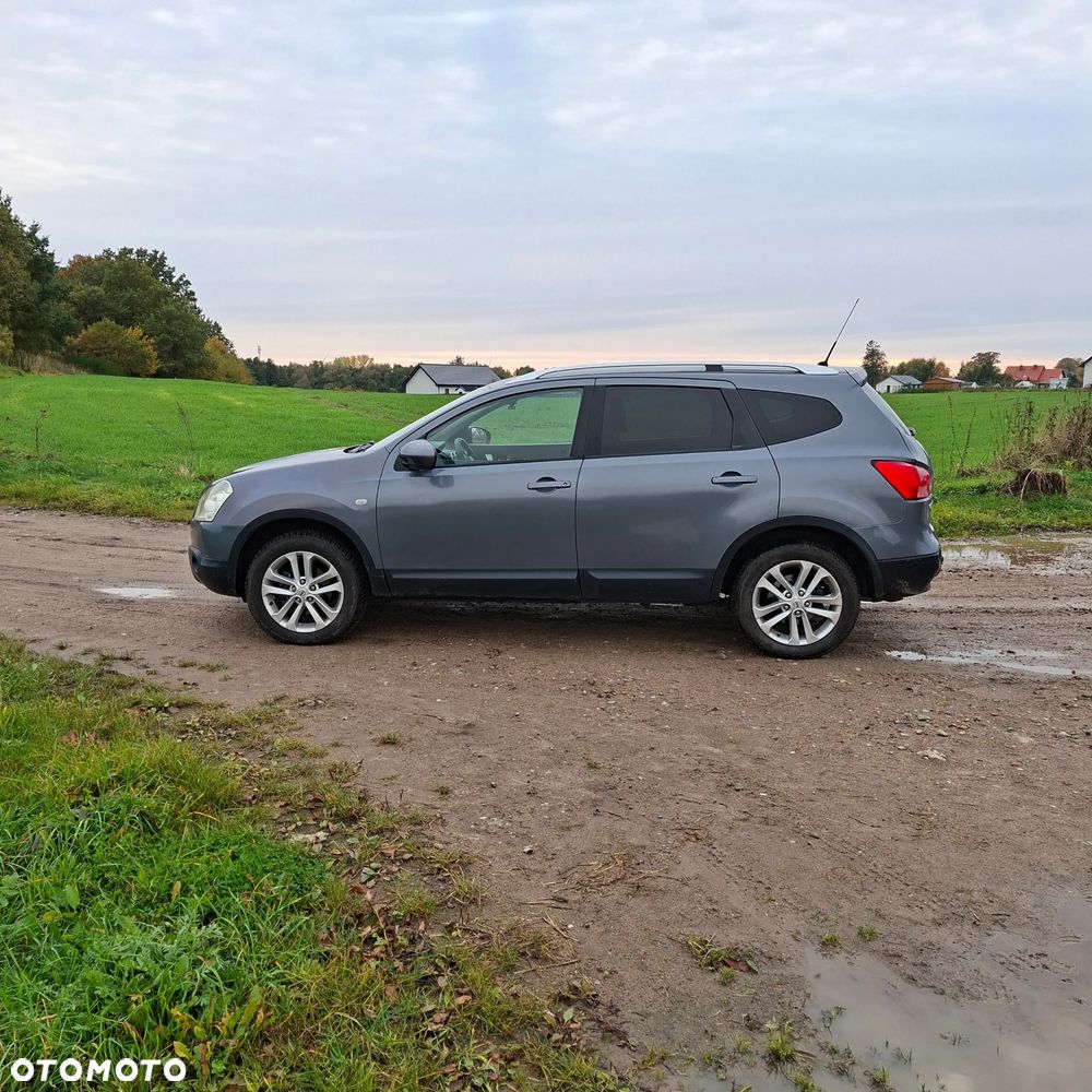 Nissan Qashqai+2 - 13