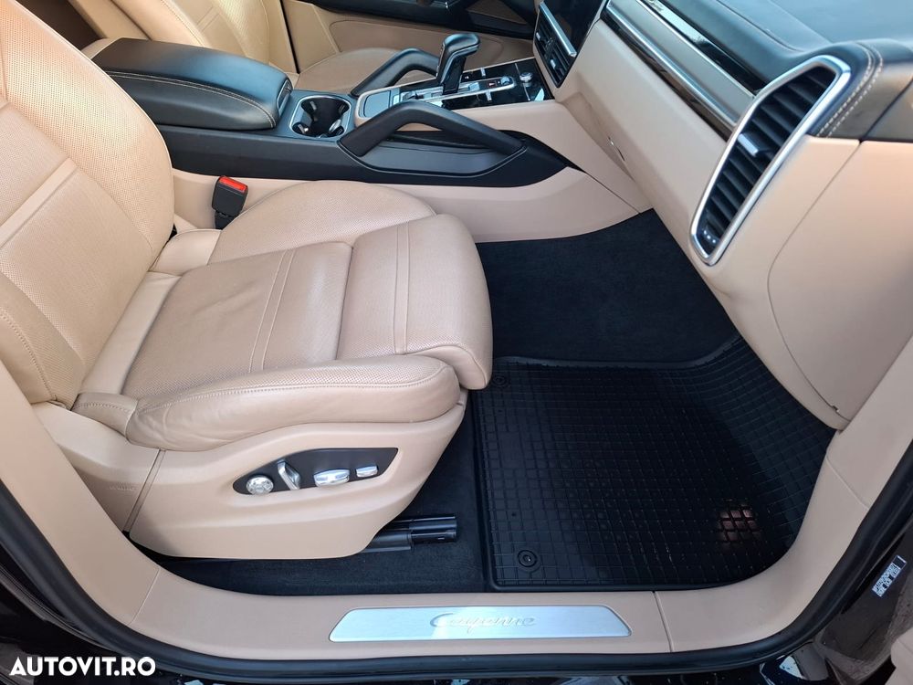 Porsche Cayenne Tiptronic S - 18