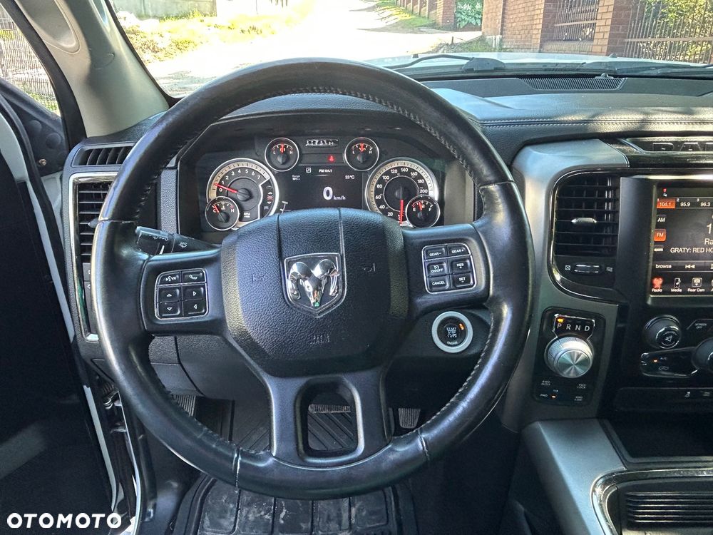 Dodge RAM - 10