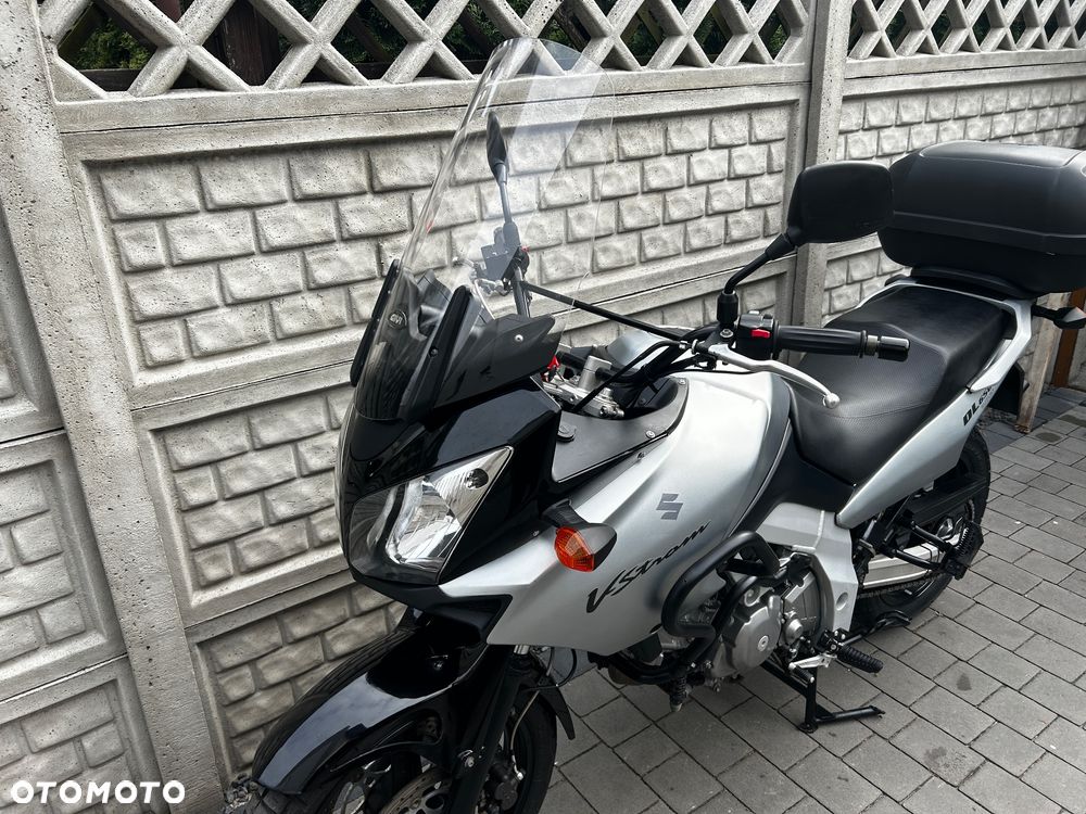 Suzuki V-STROM - 15