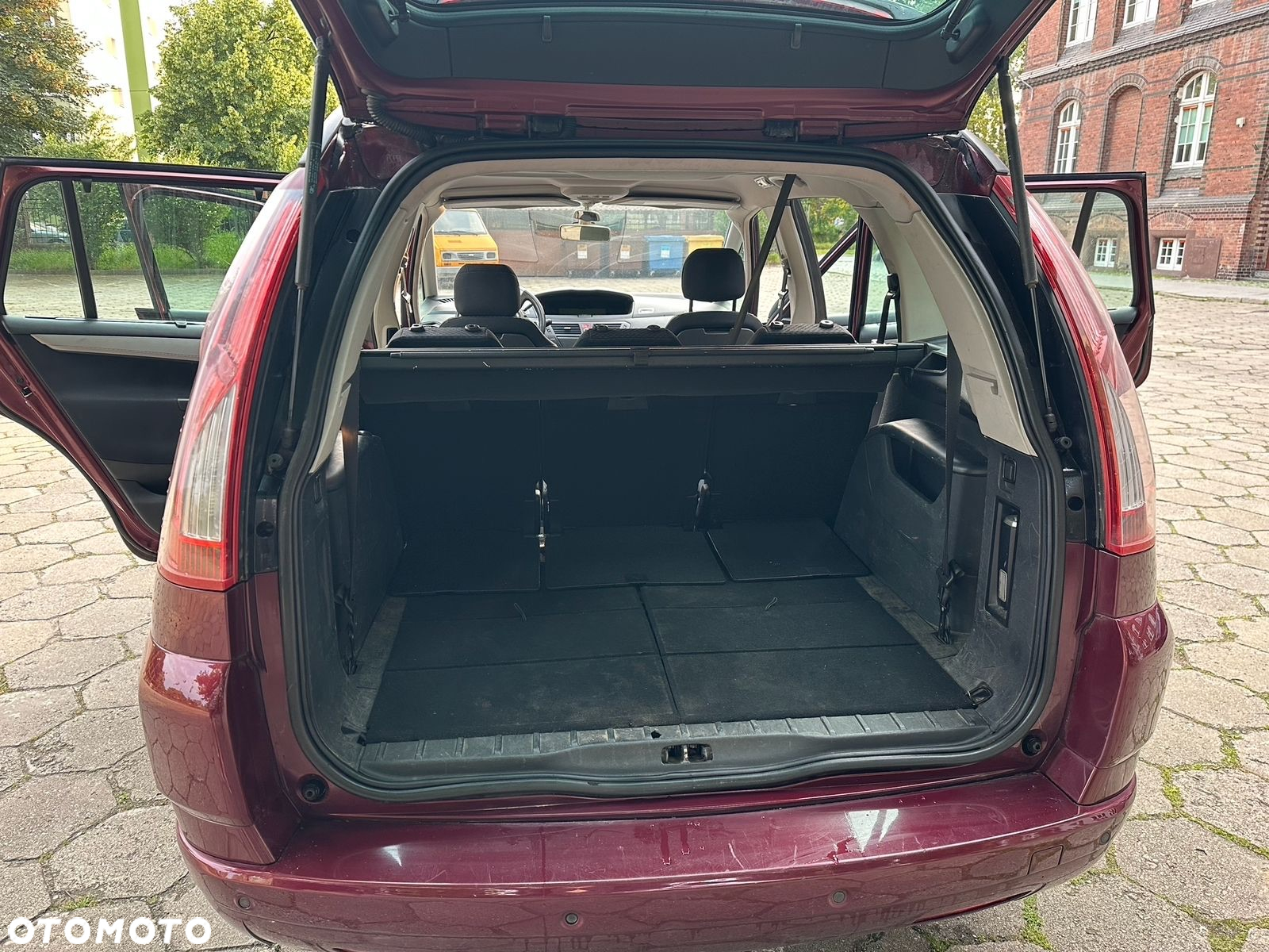 Citroën C4 Picasso - 11