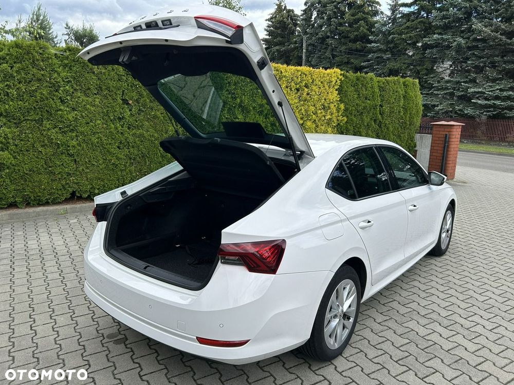 Skoda Octavia 1.5 TSI Ambition - 13