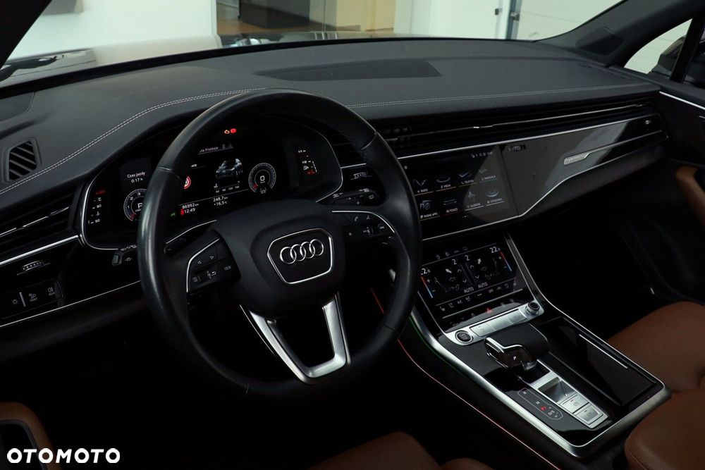 Audi Q7 - 23
