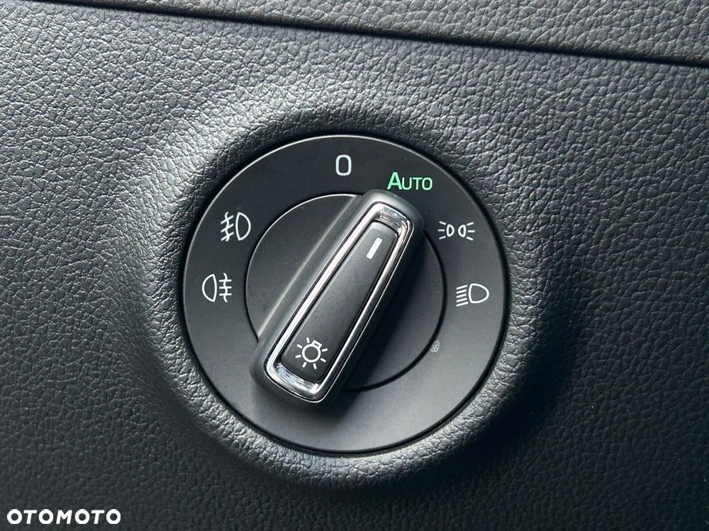 Skoda Superb 2.0 TSI Sportline DSG - 22