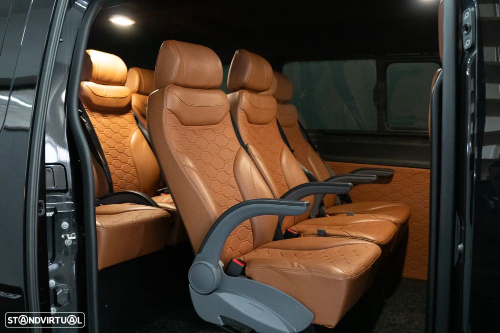 Opel Vivaro 1.5 CDTi L2H1 Essentia Inc - 11