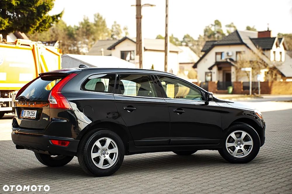 Volvo XC 60 DRIVe Momentum - 10