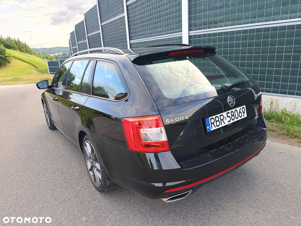 Skoda Octavia 2.0 TDI RS - 17