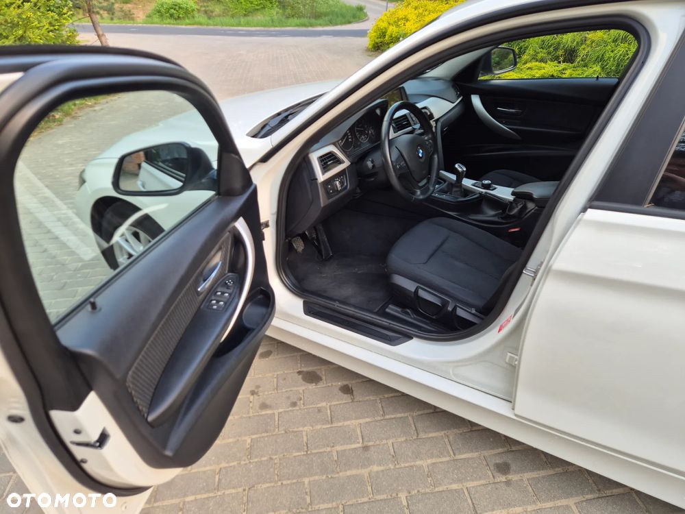 BMW Seria 3 318d Modern Line - 7