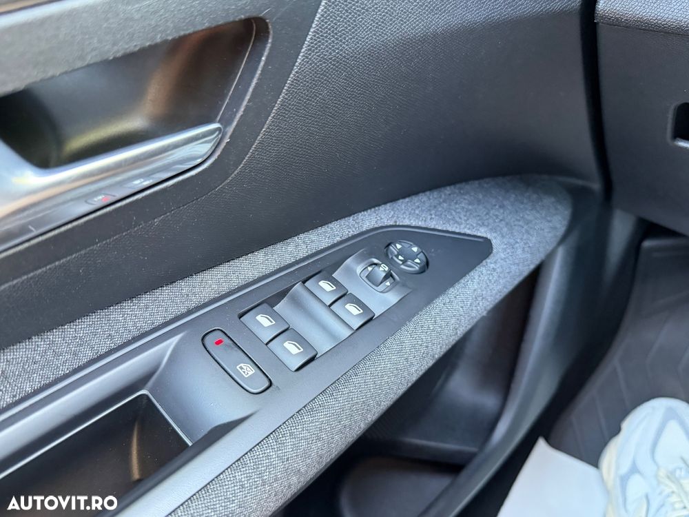 Peugeot 3008 BlueHDi 130 Stop & Start Active - 26