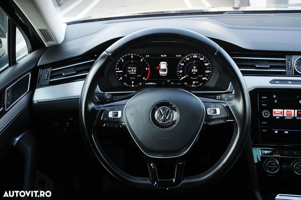 Volkswagen Passat 2.0 TDI DSG Highline - 14