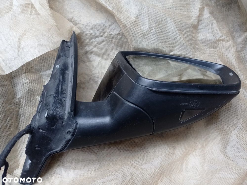 Lusterko octavia 3 III 5e asystent fotochrom 11 15+2 - 3