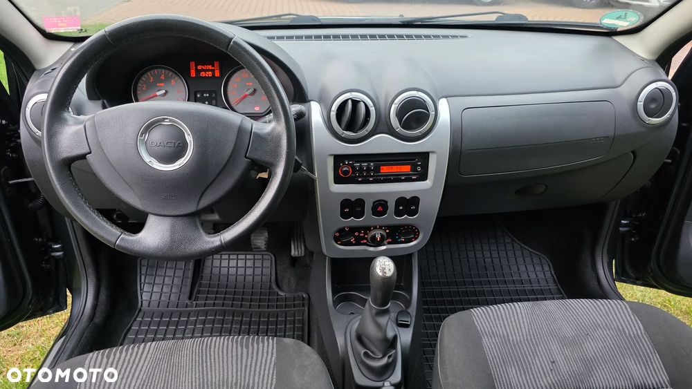 Dacia Sandero 1.6 Laureate - 26