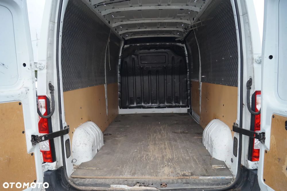 Opel Movano - 25