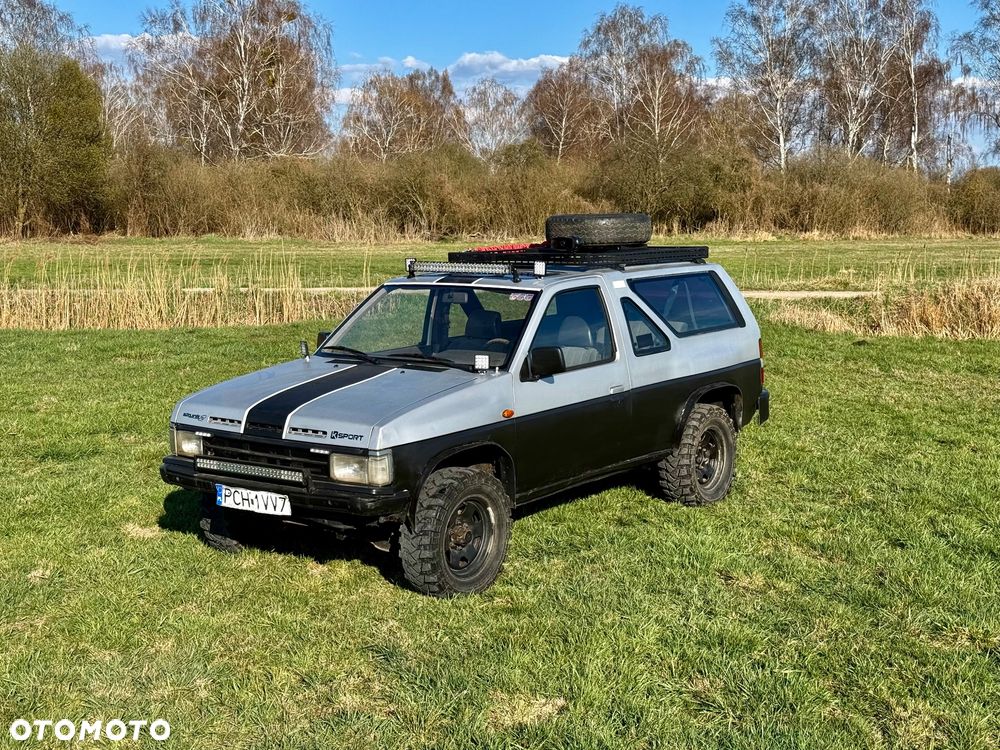 Nissan Terrano - 1