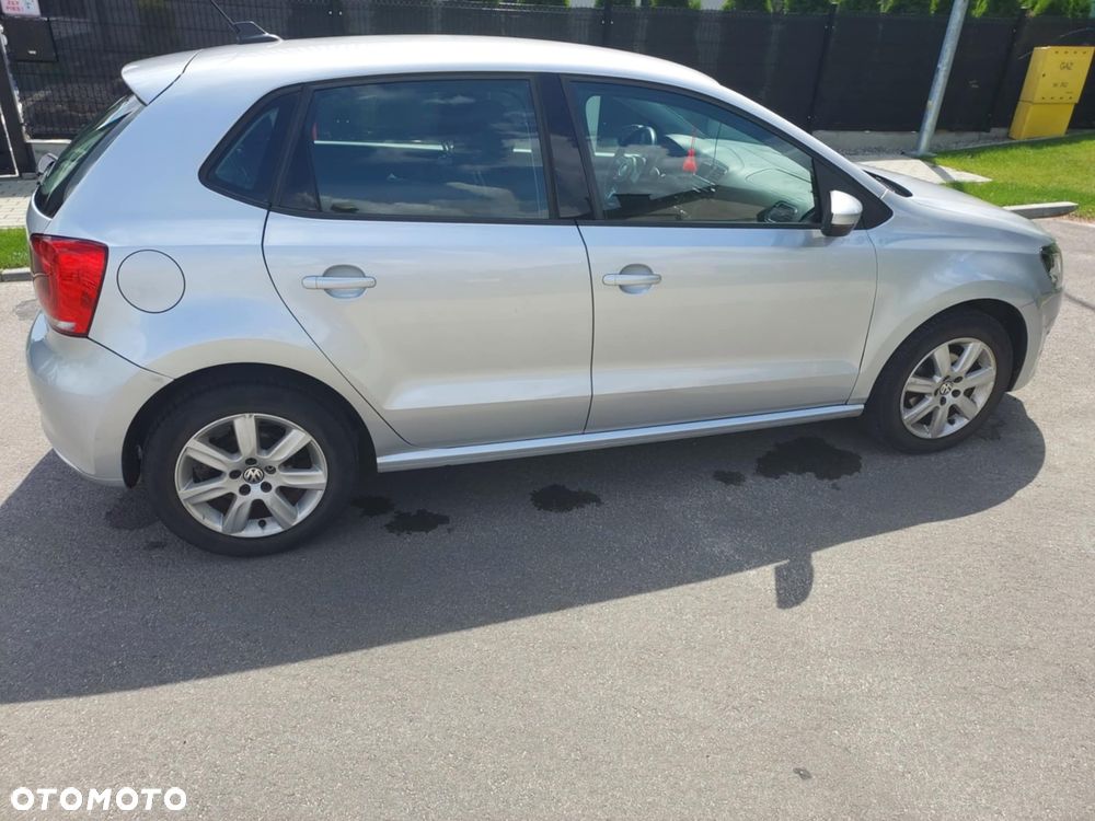 Volkswagen Polo 1.6 TDI Blue Motion Technology Comfortline - 1