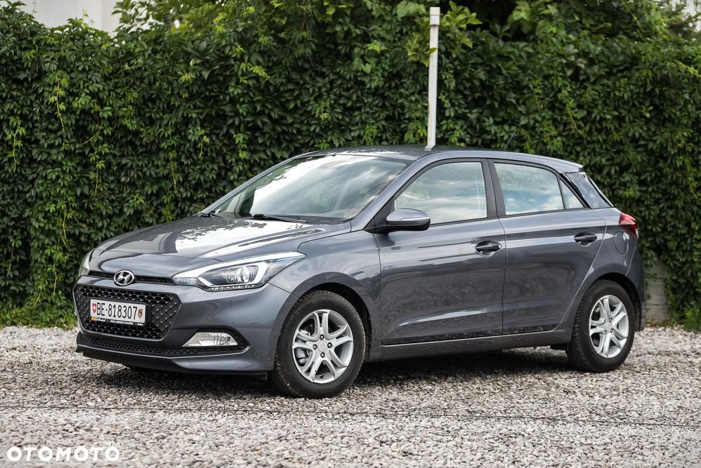 Hyundai i20 blue 1.2 Advantage+ - 8
