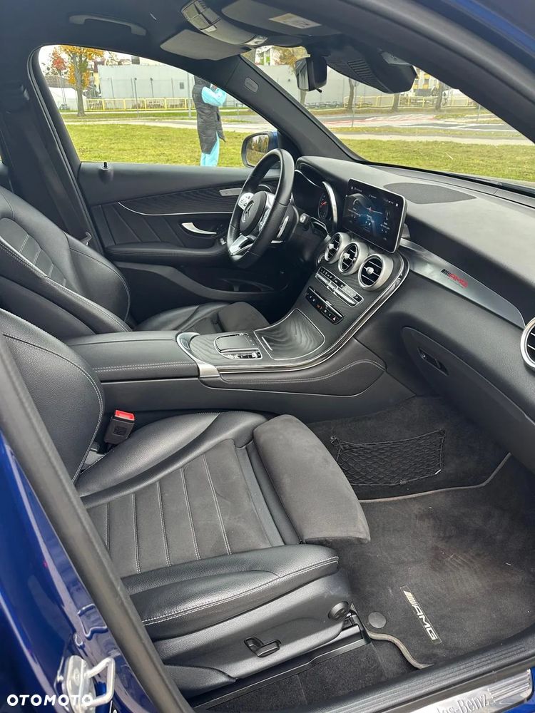 Mercedes-Benz GLC - 12