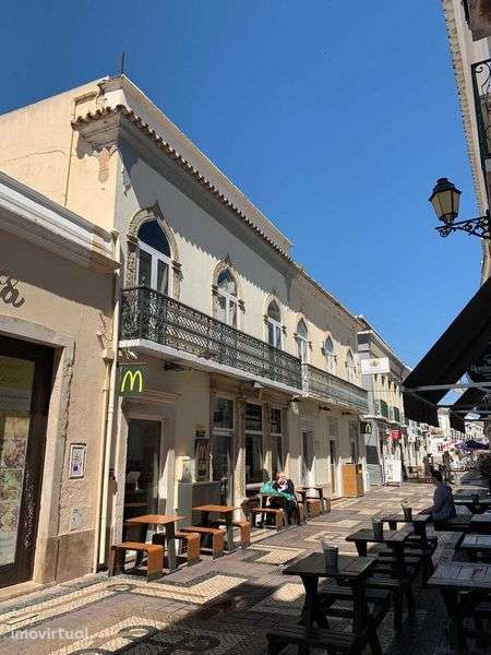 Vende-se Prédio - Baixa de Faro - Frente à Marina - Grande imagem: 5/8