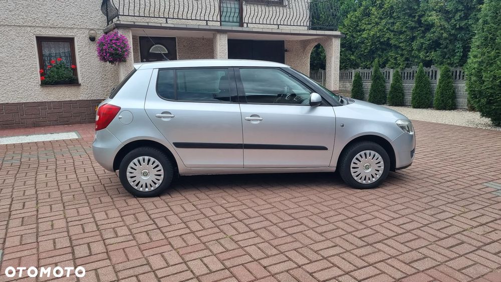 Skoda Fabia 1.6 16V Comfort - 6