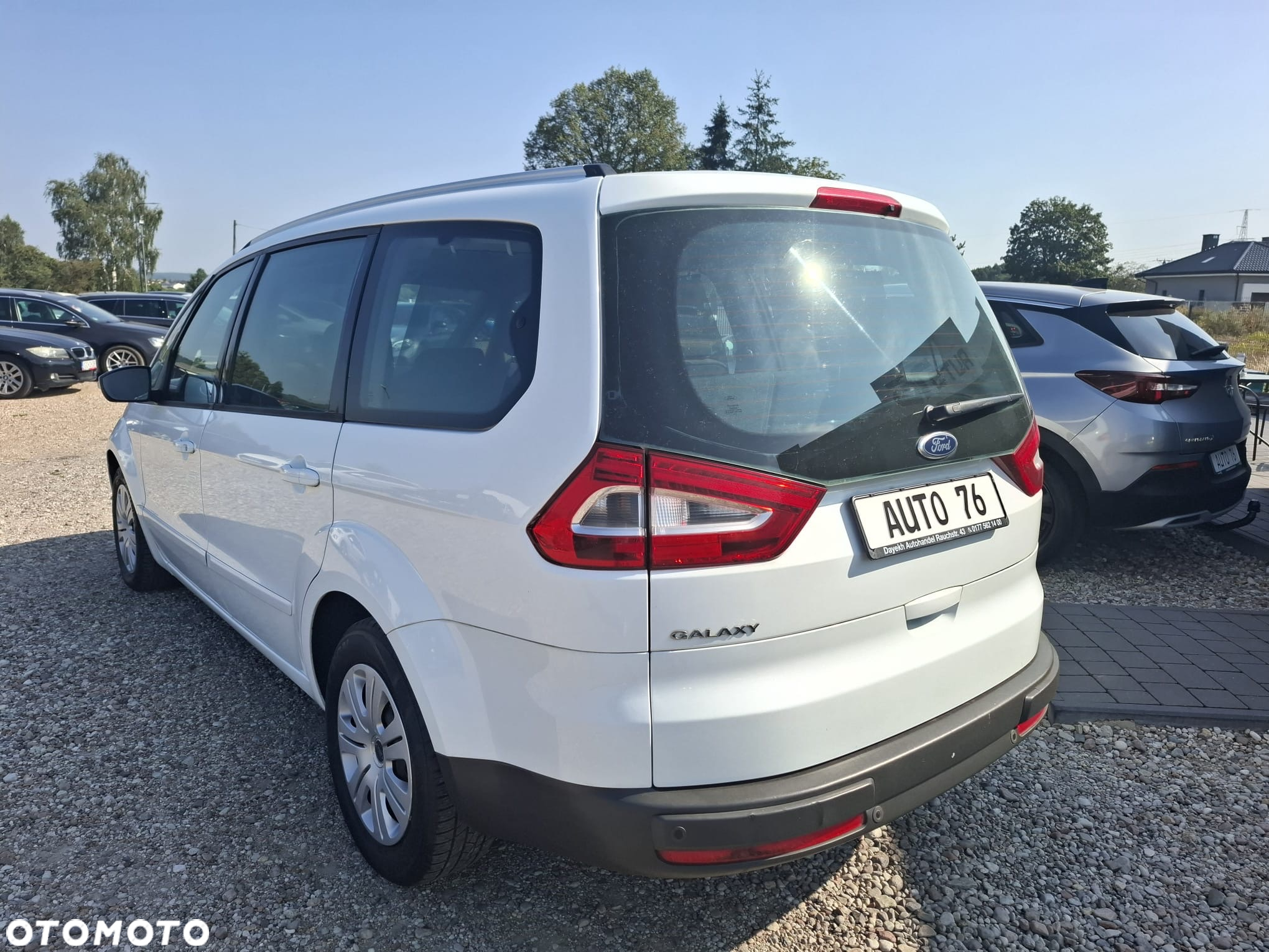 Ford Galaxy - 9