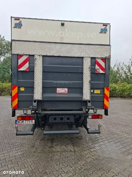 Mercedes-Benz AXOR 1824 - 4