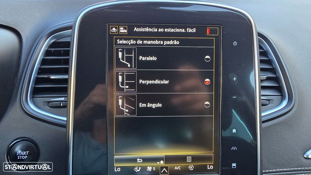 Renault Grand Scénic 1.7 Blue dCi Bose Edition EDC - 21