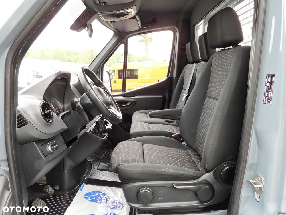 Mercedes-Benz SPRINTER 315 SKRZYNIA 8 PALET TEMPOMAT KLIMATYZACJA  150KM - 24
