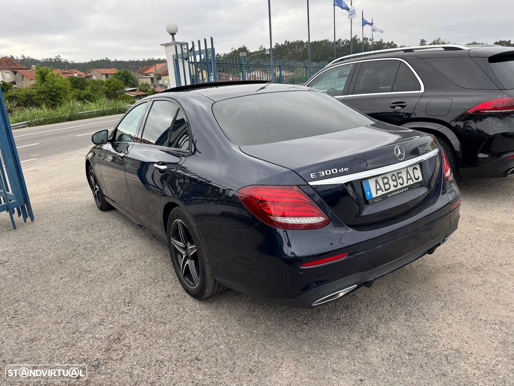 Mercedes-Benz E 300 de AMG Line - 35