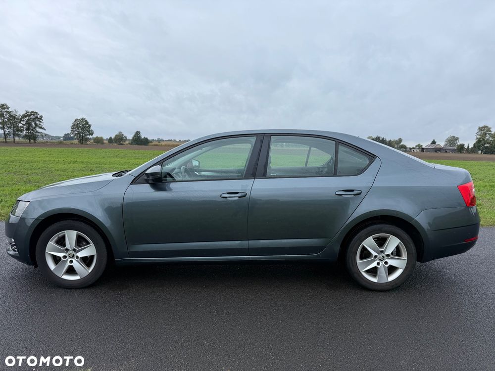 Skoda Octavia - 23